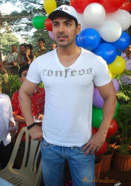 Jhon Abraham flags off 