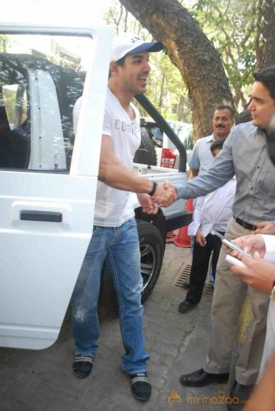 Jhon Abraham flags off 