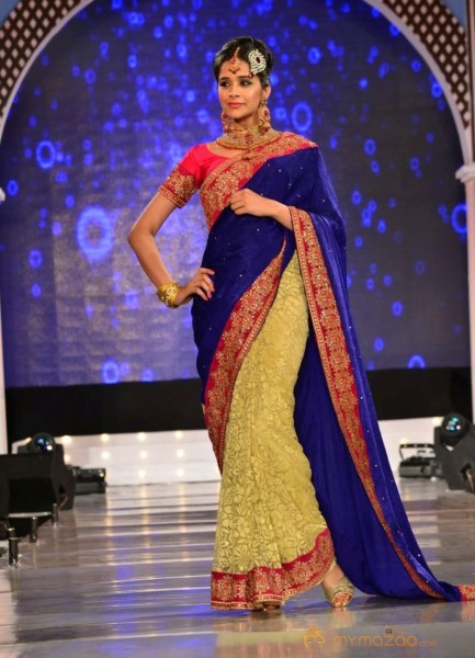 Joh Rivaaj Fashion Show Photos