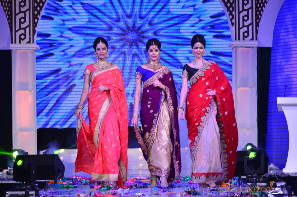 Joh Rivaaj Fashion Show Photos