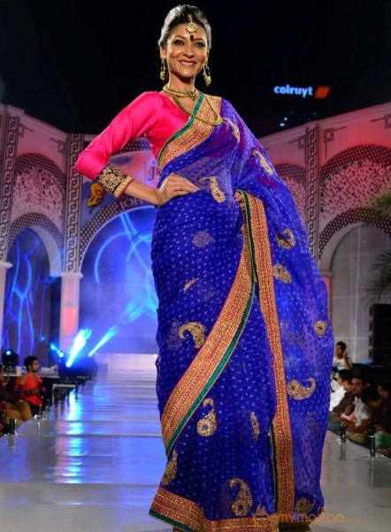 Joh Rivaaj Fashion Show Photos