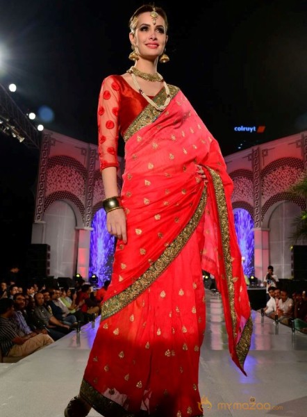 Joh Rivaaj Fashion Show Photos