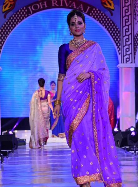 Joh Rivaaj Fashion Show Photos