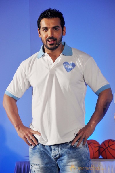 John Abraham Fulfills His Mother's Basketball Dream 