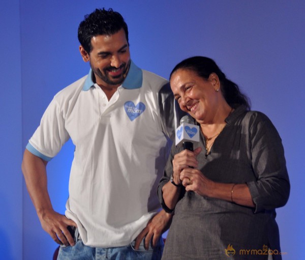 John Abraham Fulfills His Mother's Basketball Dream 