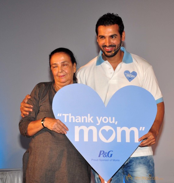 John Abraham Fulfills His Mother's Basketball Dream 