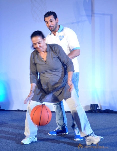 John Abraham Fulfills His Mother's Basketball Dream 