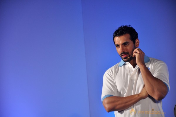 John Abraham Fulfills His Mother's Basketball Dream 