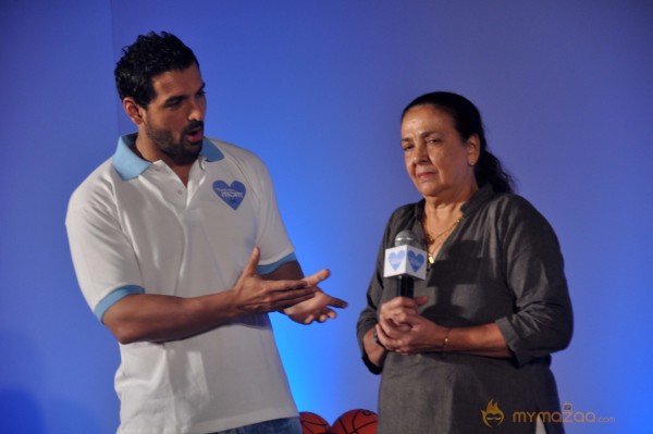 John Abraham Fulfills His Mother's Basketball Dream 