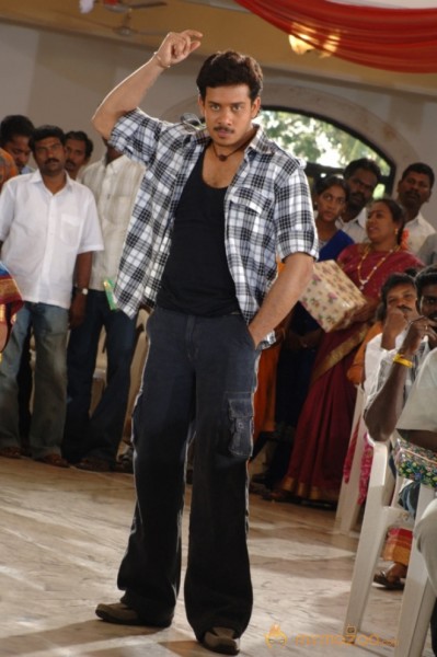 Killadi Movie Latest Stills