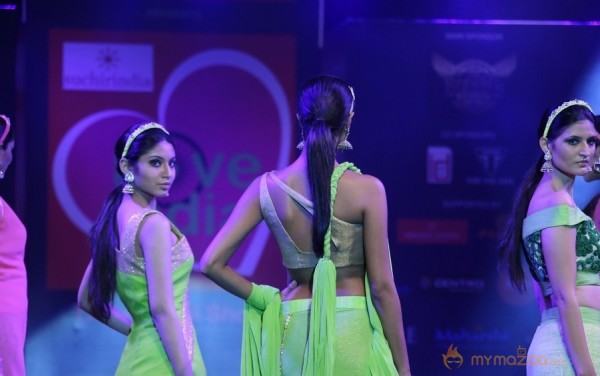 Lakhotia Love India Fashion Show Photos 02