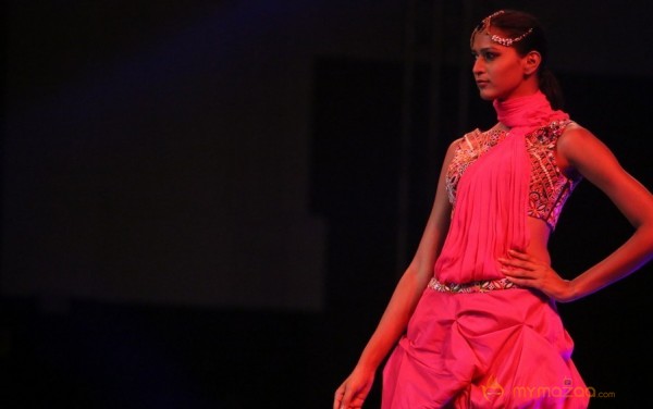 Lakhotia Love India Fashion Show Photos 02
