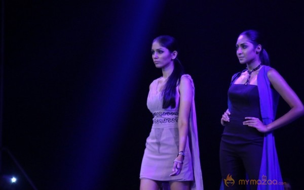 Lakhotia Love India Fashion Show Photos 02