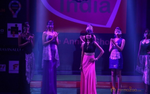 Lakhotia Love India Fashion Show Photos 02