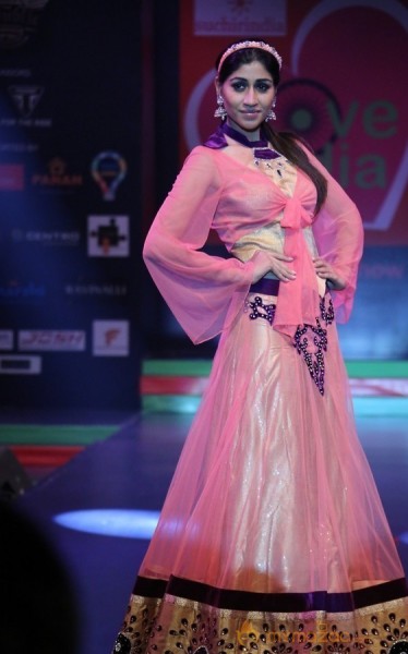 Lakhotia Love India Fashion Show Photos 02