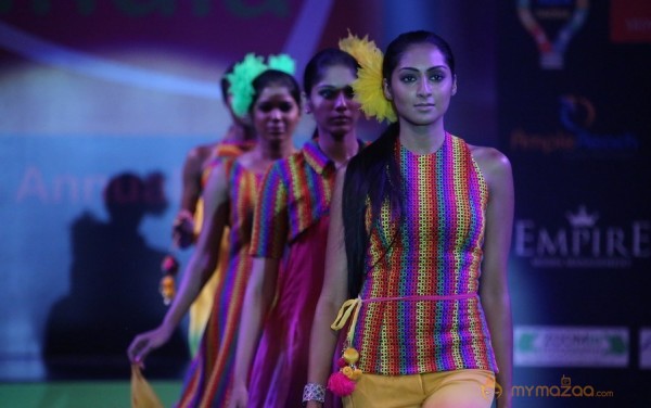 Lakhotia Love India Fashion Show Photos 02