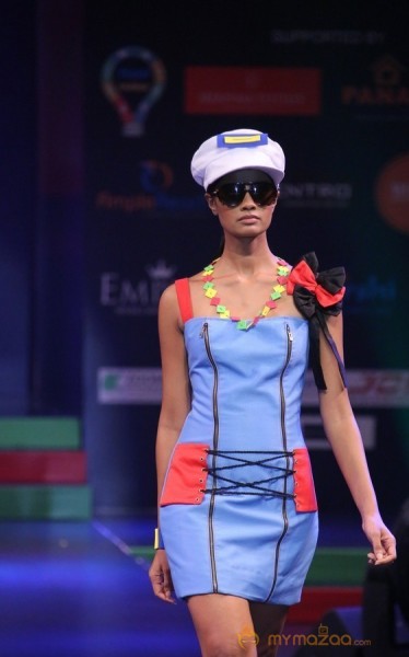 Lakhotia Love India Fashion Show Photos 02
