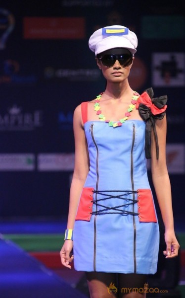 Lakhotia Love India Fashion Show Photos 02
