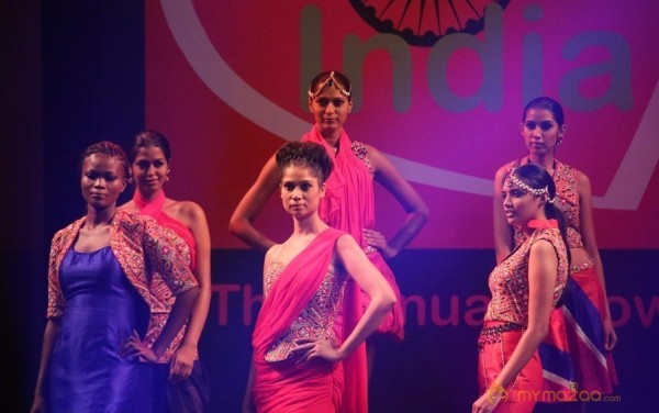Lakhotia Love India Fashion Show Photos 02