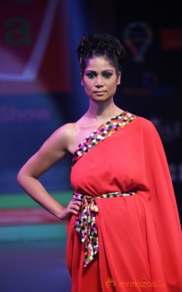 Lakhotia Love India Fashion Show Photos Gallery