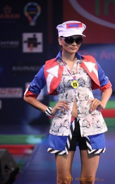 Lakhotia Love India Fashion Show Photos Gallery