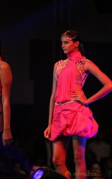 Lakhotia Love India Fashion Show Photos Gallery