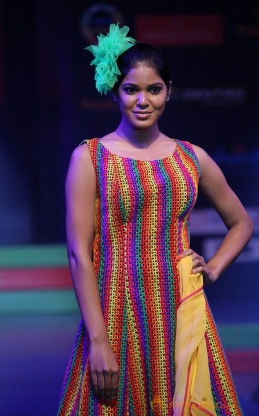 Lakhotia Love India Fashion Show Photos Gallery