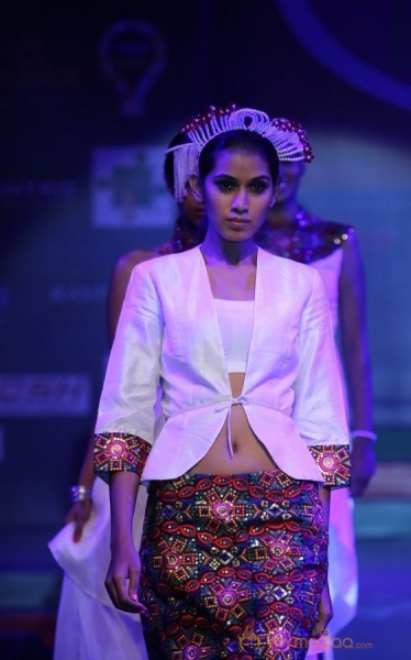 Lakhotia Love India Fashion Show Photos Gallery
