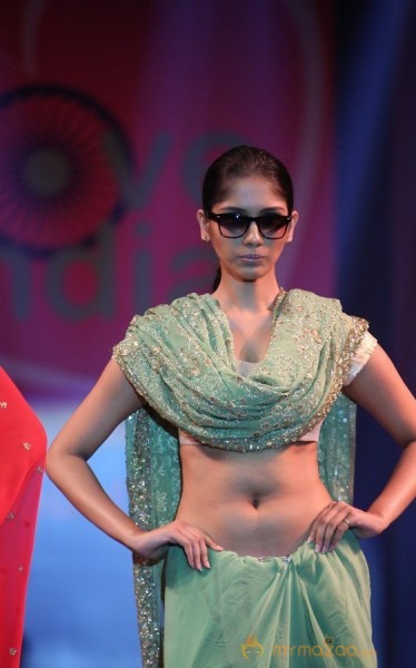 Lakhotia Love India Fashion Show Photos Gallery