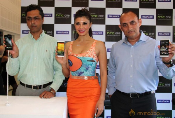 Launch Of New HTC One Mobile Phone 