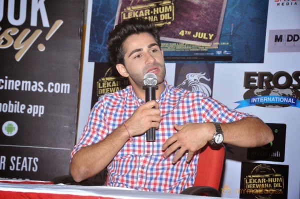 Lekar Hum Deewana Dil Movie Press Meet