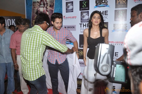 Lekar Hum Deewana Dil Movie Press Meet