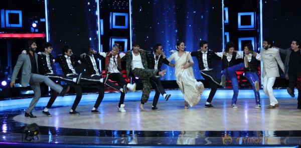 Lootera Team At Star Plus India Dancing Superstar 2 