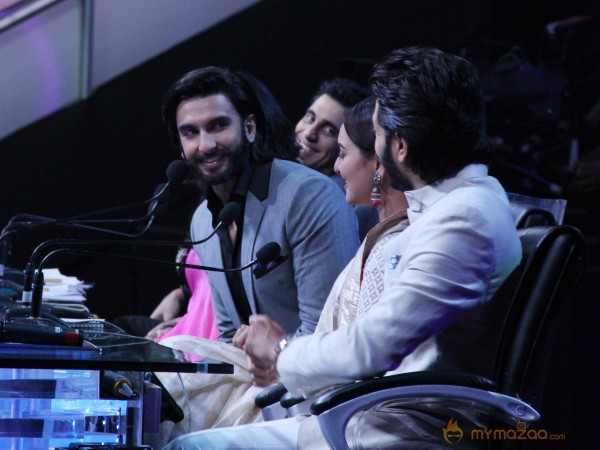 Lootera Team At Star Plus India Dancing Superstar 2 