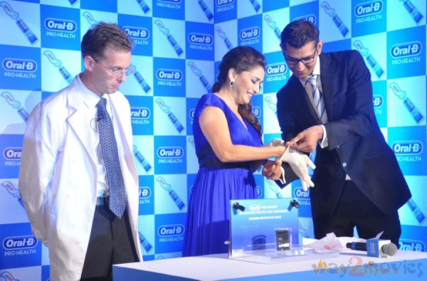 Madhuri Dixit at Oral-B Pro Health Launch Photos 