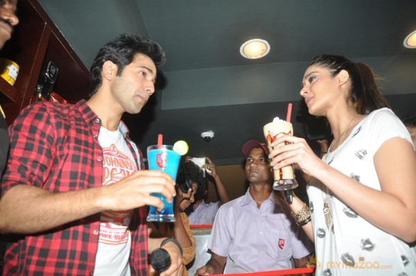 Main Tera Hero Pramotion Photos