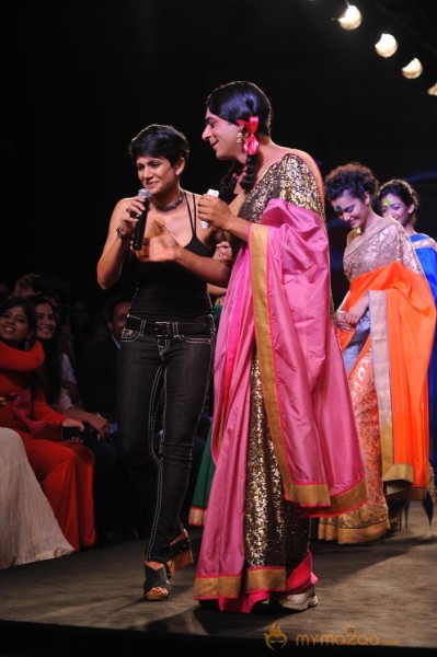 Mandira Bedi at Myntra Fashion Show 2014