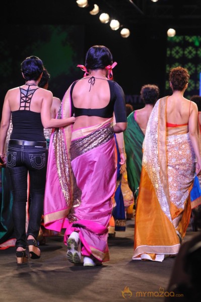 Mandira Bedi at Myntra Fashion Show 2014