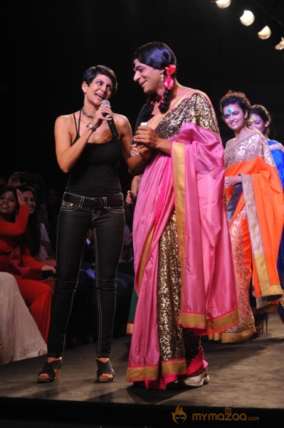 Mandira Bedi at Myntra Fashion Show 2014