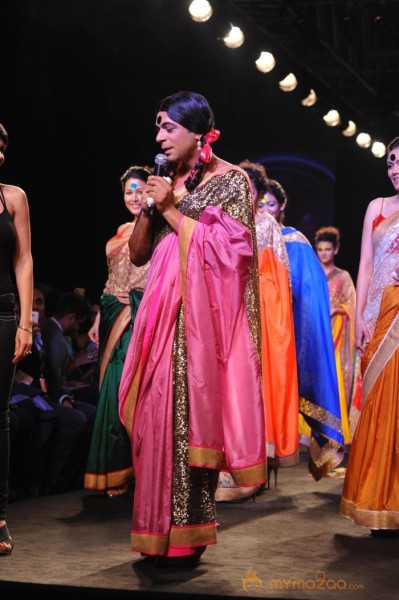 Mandira Bedi at Myntra Fashion Show 2014