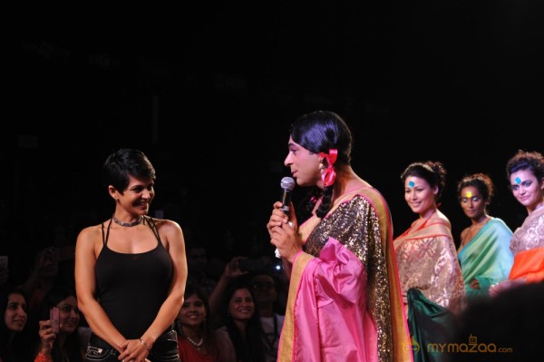 Mandira Bedi at Myntra Fashion Show 2014