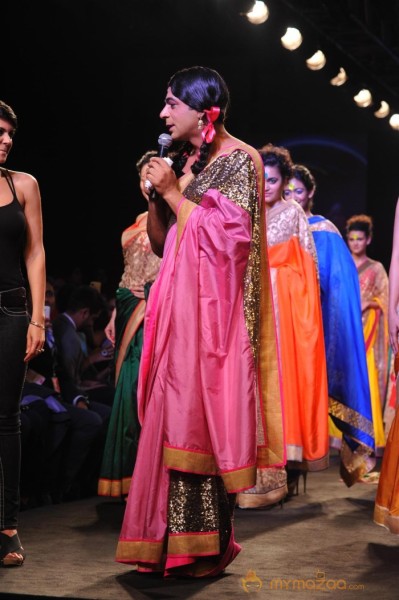 Mandira Bedi at Myntra Fashion Show 2014
