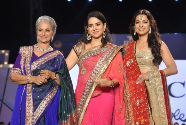 Manish Malhotra & Shaina NC For CPAA Fashion Show 