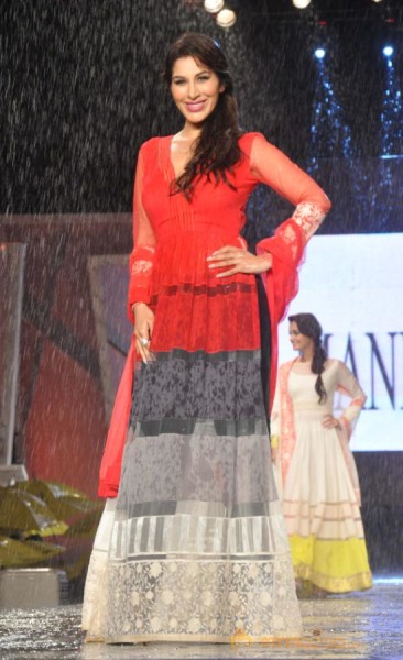 Manish Malhotra & Shaina NC For CPAA Fashion Show 