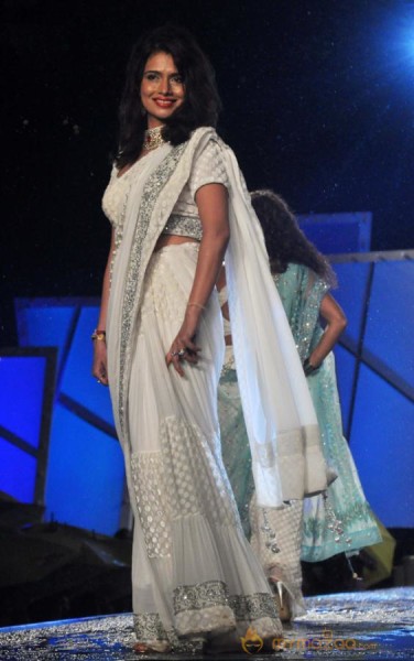 Manish Malhotra & Shaina NC For CPAA Fashion Show 