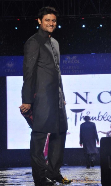 Manish Malhotra & Shaina NC For CPAA Fashion Show 