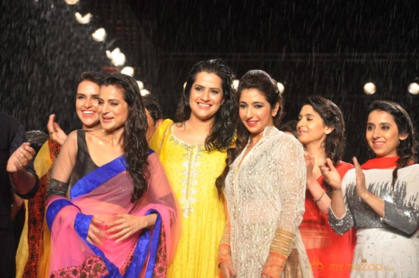 Manish Malhotra & Shaina NC For CPAA Fashion Show 