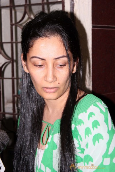 Manyata Dutt at Policegiri Movie Screening 