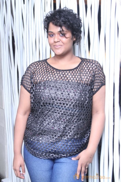 Maria Roe Vincent Neethan Yen Dream Girl Launch Photos