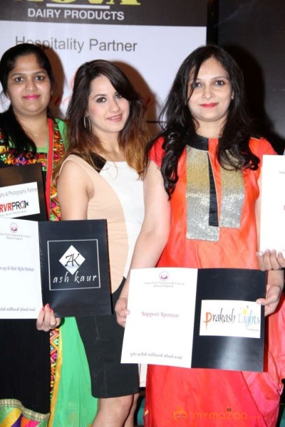 Miss And Mrs Gujarati India Auditions Photos